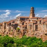 Cosa Vedere a Pitigliano: Scopri i Tesori Nascosti della Città del Tufo!