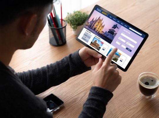 OTA (Online Travel Agencies)